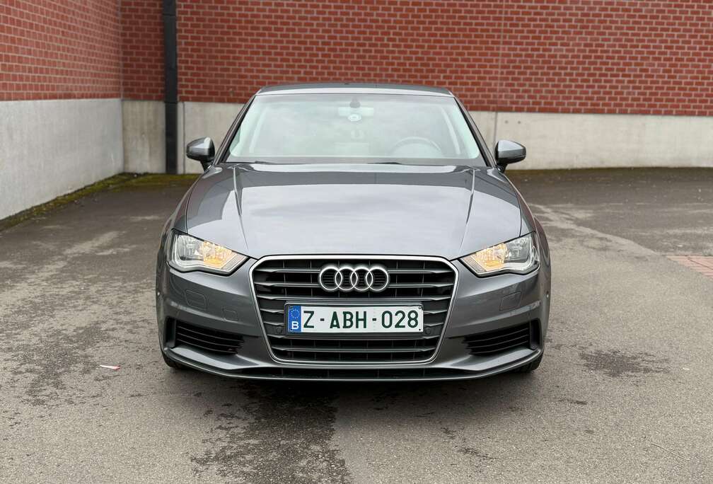 Audi A3 Sportback 1.6 TDi Attraction S tronic