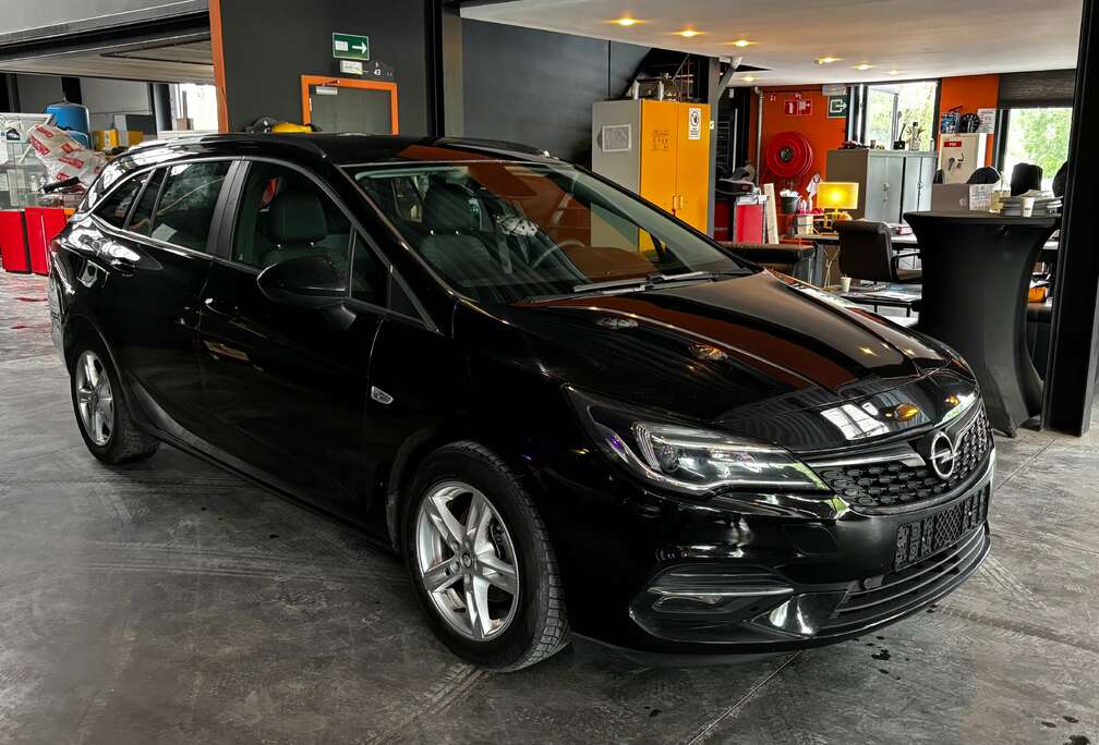 Opel 12 MOIS DE GARANTIEAstra Sports Tourer 1.2 Turbo Ultimate S/S