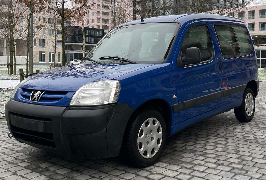 Peugeot 1.4i Totem Hayon/ARklep