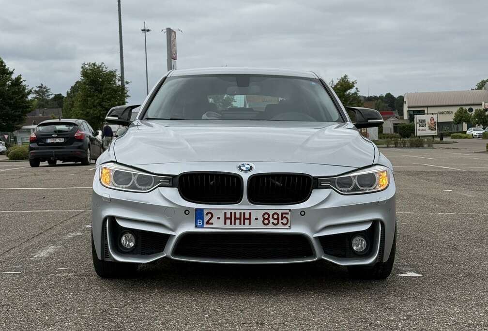BMW BMW F31 318d Touring
