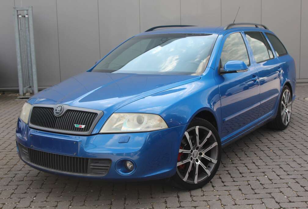 Skoda COMBI RS - 297.213KM - 2007