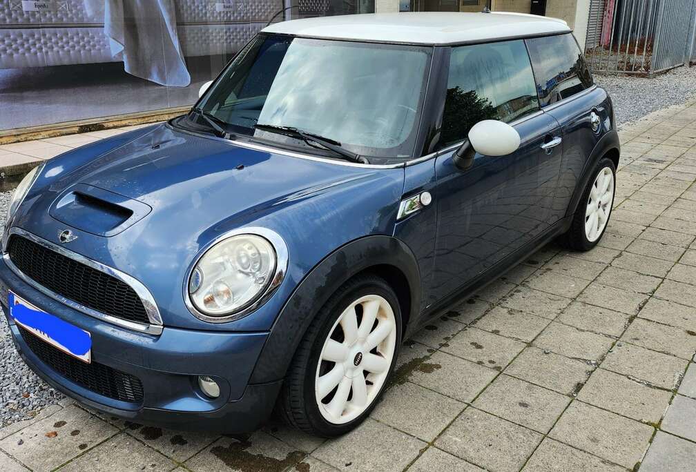 MINI 1.6i