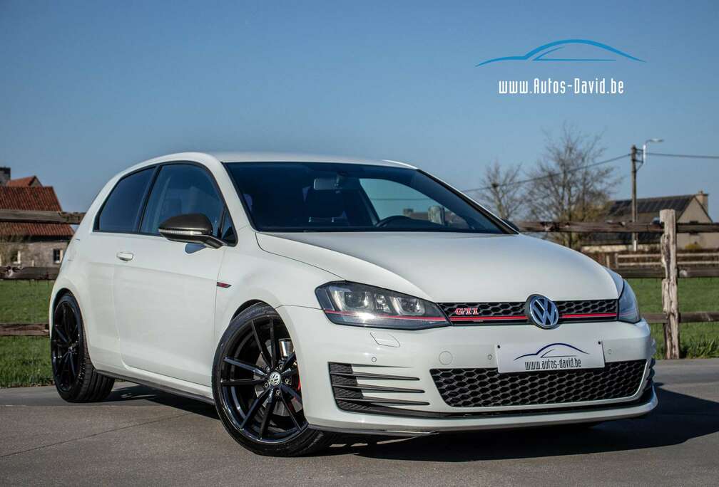 Volkswagen 2.0 TSI Manueel / HISTORIEK / SPORTUITLAAT / AIRCO