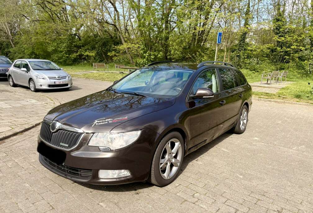 Skoda SW 1.6 CR TDi GreenLine Elegance DPF