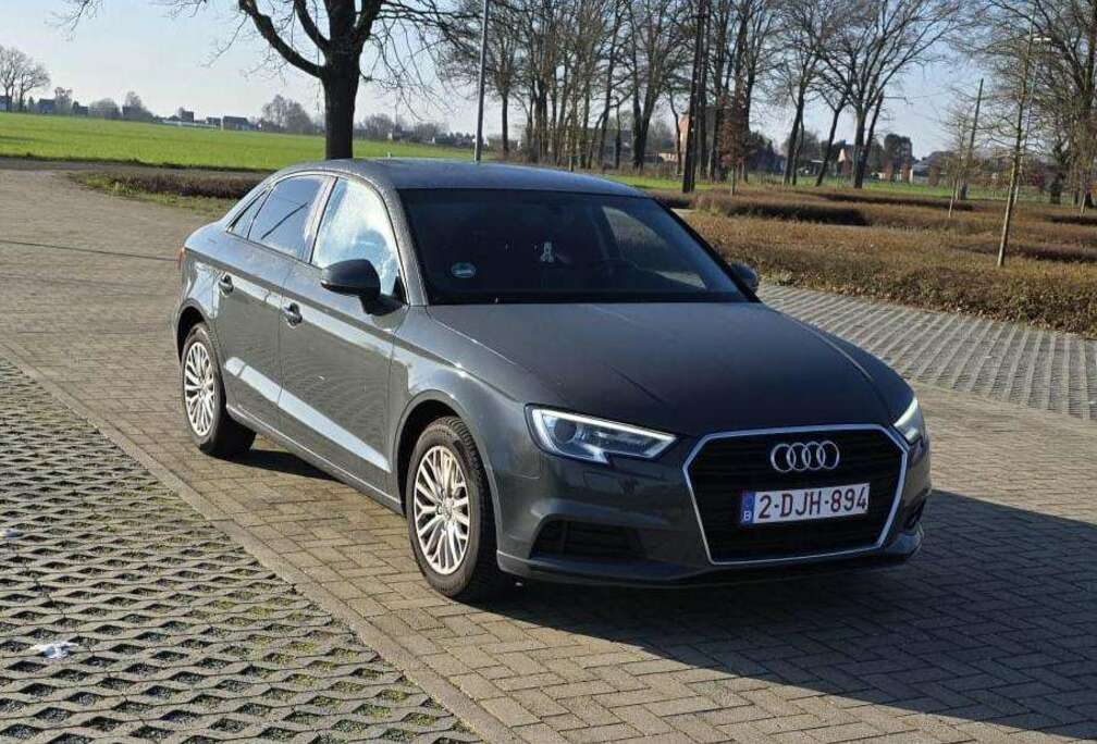 Audi A3 Sportback 1.6 TDi Business Edition S tronic