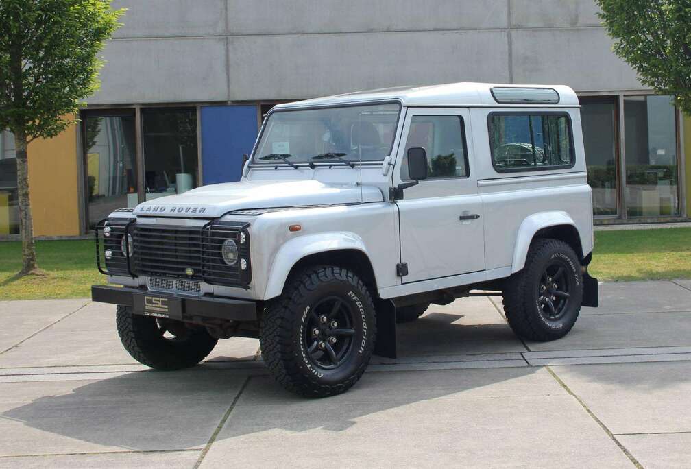 Land Rover 2.4 Turbo - D E ** ZEER GOED ONDERHOUDEN DEFENDER**