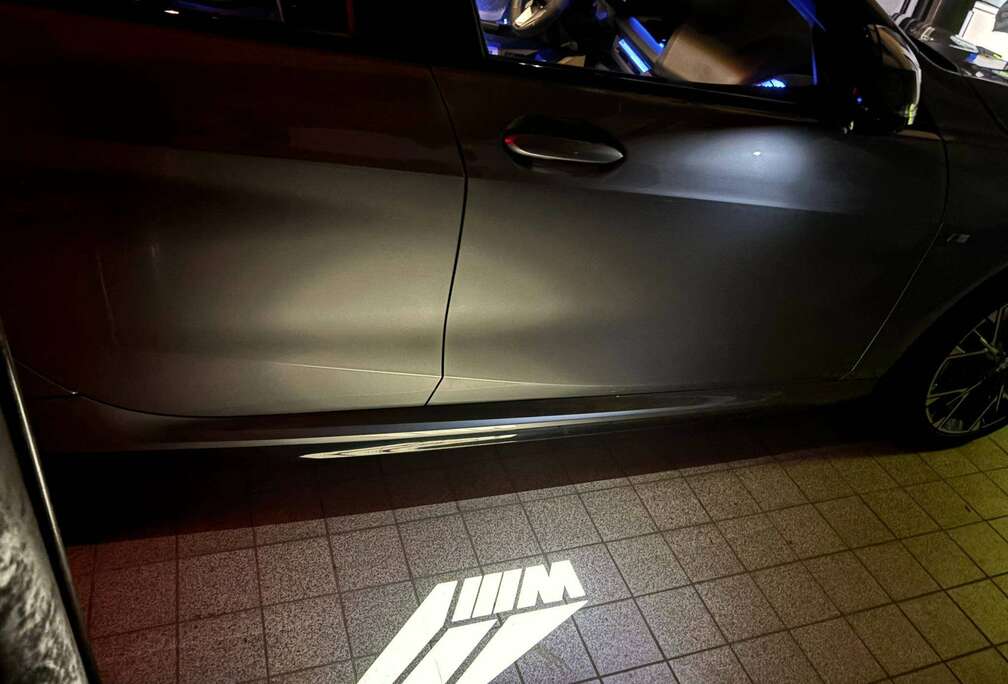 BMW 120 M-Pakket. Mild-Hybride. Volledige fabrieksgarantie tot 04/2028. Garantie. Vele opties. TOPSTAAT.