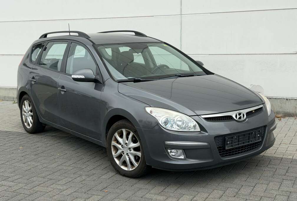 Hyundai i30 SW 1.6i Lounge