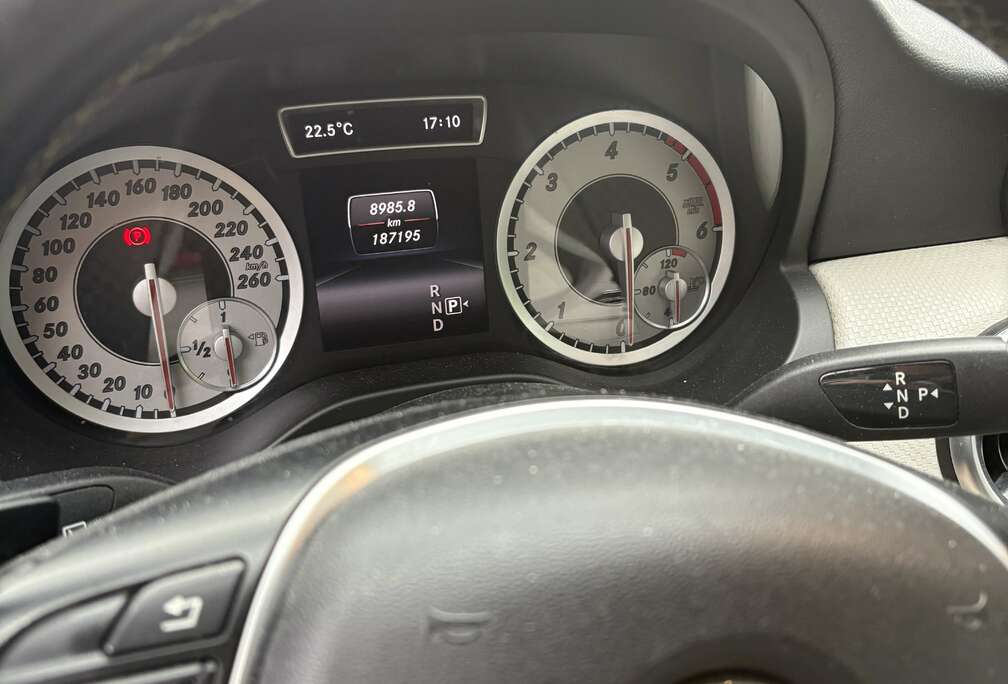 Mercedes-Benz CDI (BlueEFFICIENCY) 7G-DCT AMG Sport