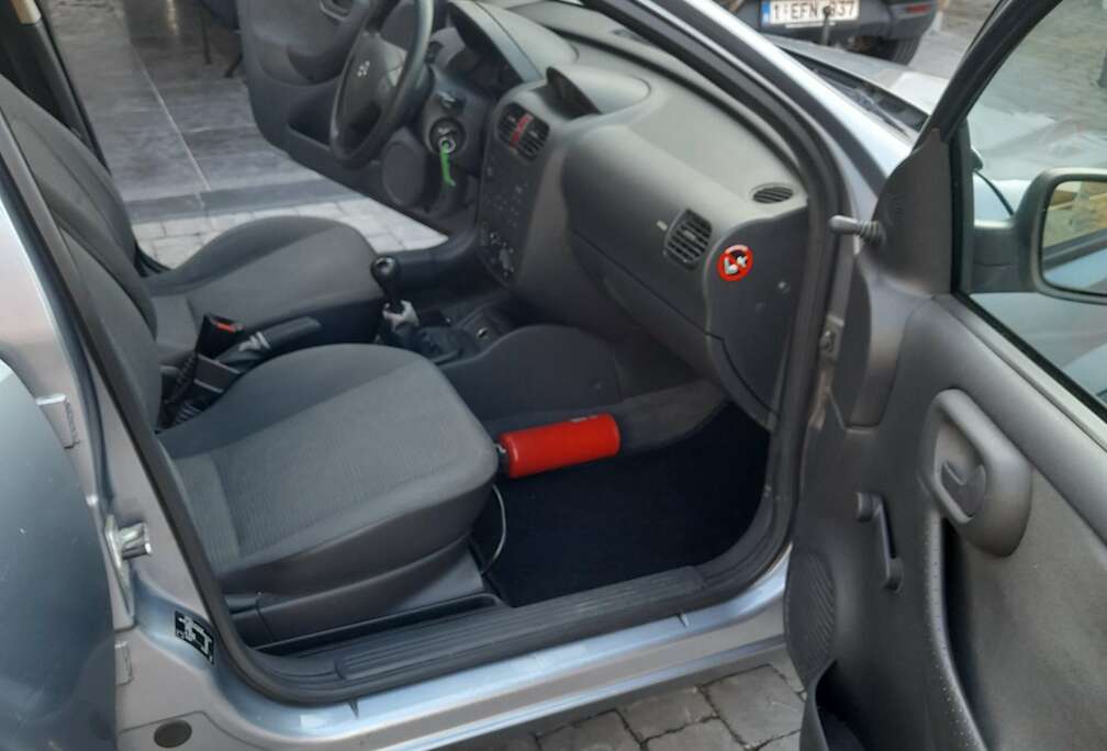 Opel Corsa 1.0 12V Cosmo