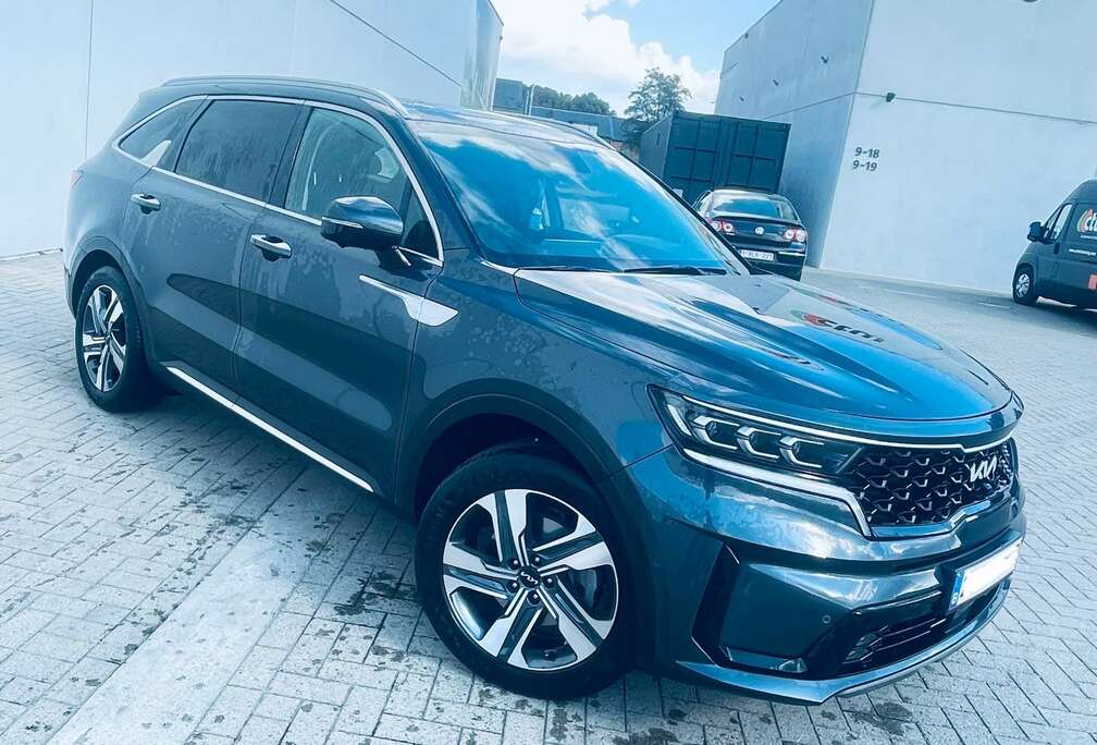 Kia 1.6T-GDI Hybrid AWD OPF Aut. Platinum