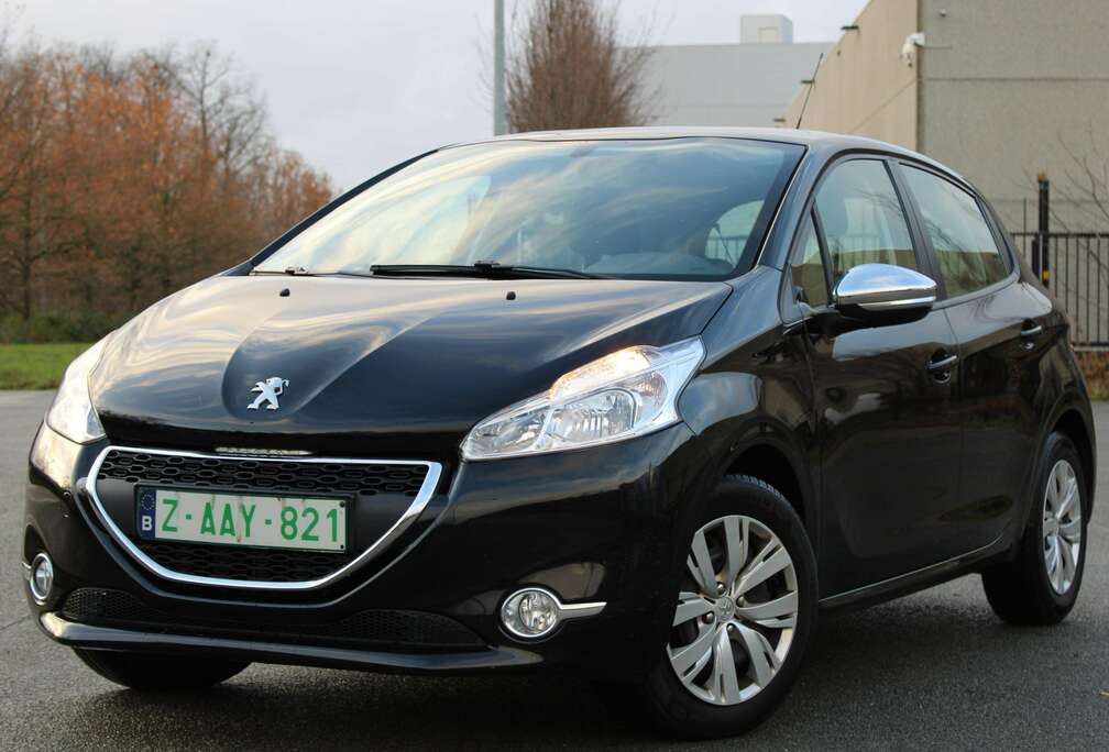 Peugeot 208 82 VTI Active