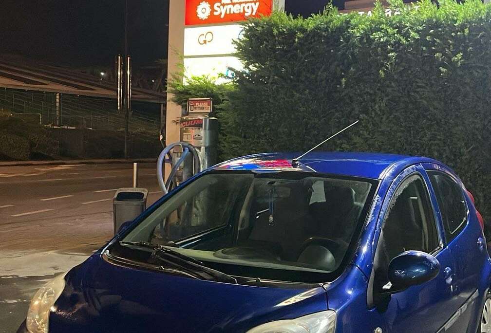 Peugeot 1.0i 12v Trendy