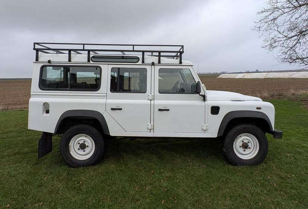 Land Rover Defender 110 DPF Station Wagon SE