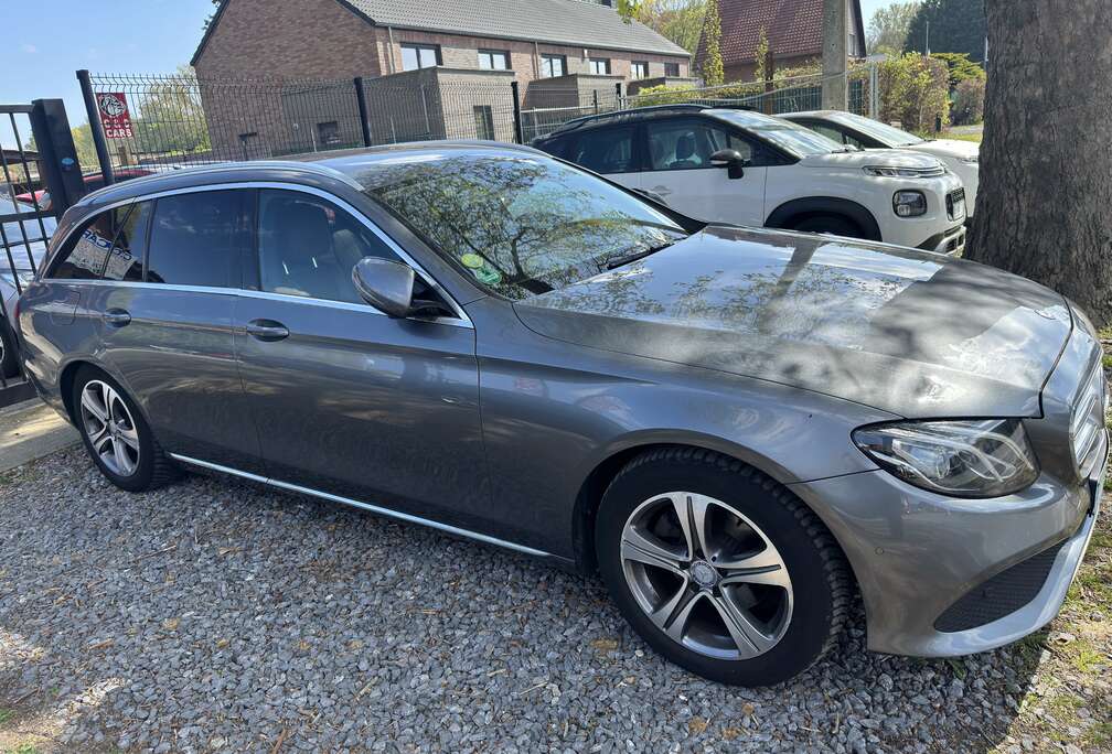 Mercedes-Benz E 220 d