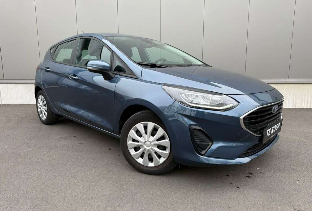 Ford / BENZINE / PDC / CARPLAY / NIEUWSTAAT / GARANTIE