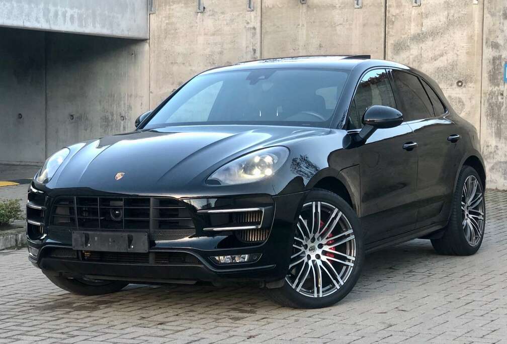 Porsche 3.6 V6 Bi-Turbo PDK Full Black Chrono Acc Pano