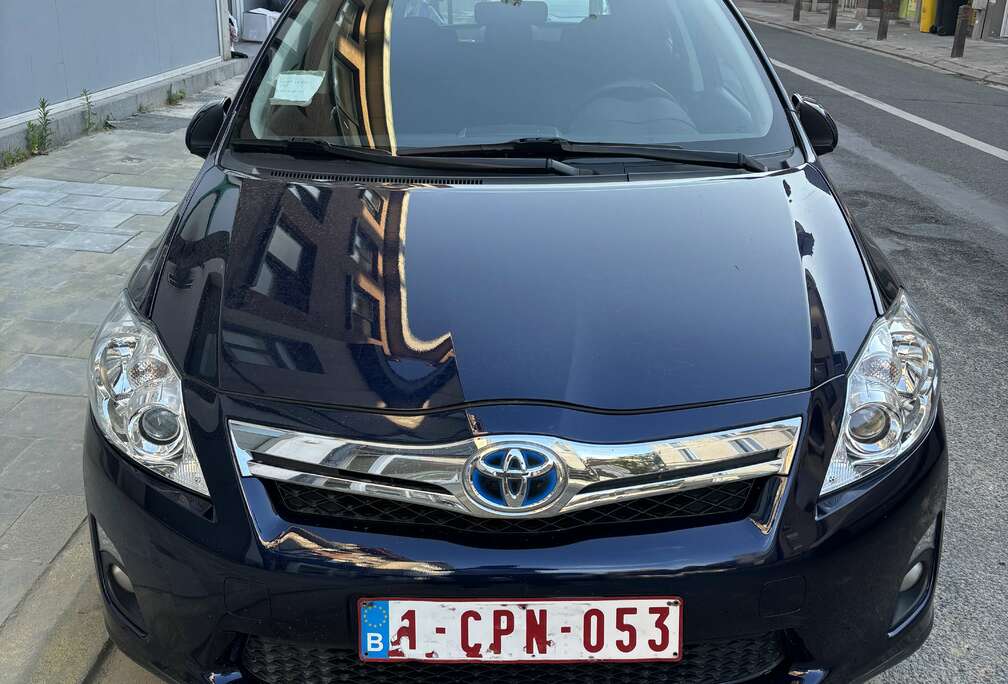 Toyota HEV 1.8i HSD Luna CVT