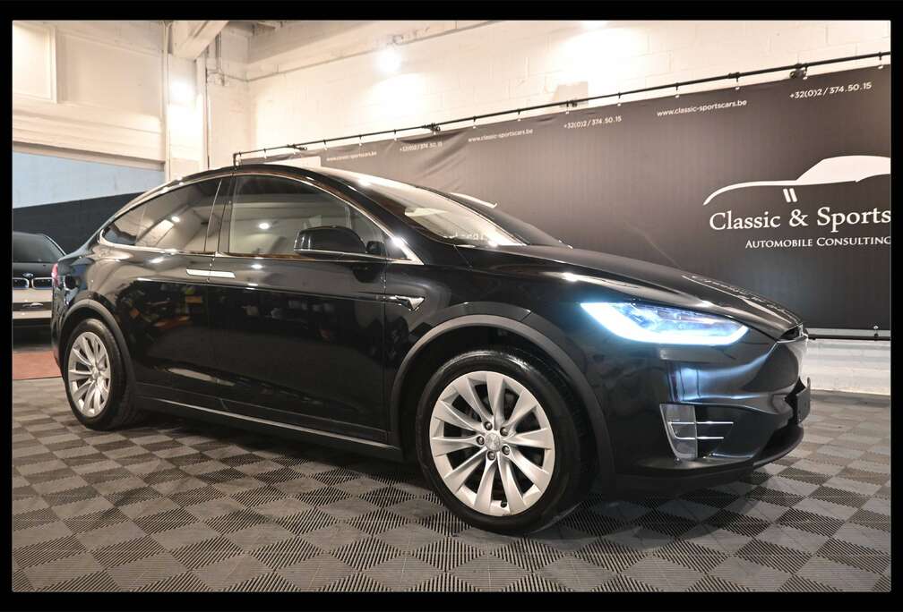 Tesla Model X 100 DUAL / 6 SEATS / AUTOPILOT / AIR SUSPENSION / PANO / CAMERA / FULL OPTIONS !!