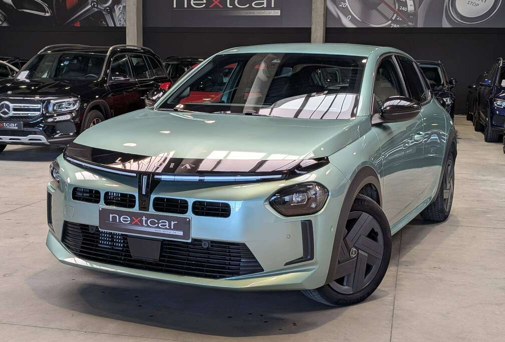 Lancia 1.2Turbo MHEV Edizione Cassina *NAVI-PARKING-CAMERA-CARPLAY-LED*