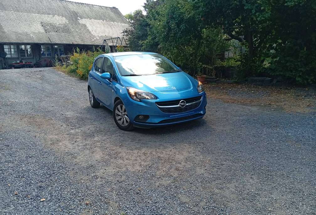 Opel Corsa 1.2i Cosmo