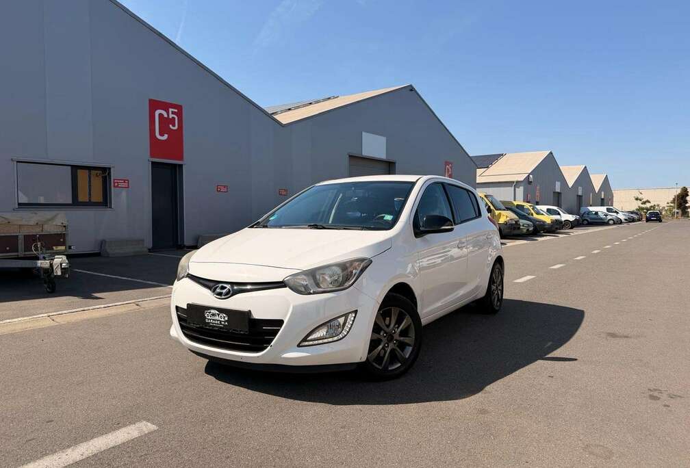 Hyundai i20 1.2i**CLIM**CRUISE**BLUETOOTH**GARANTIE 1 AN**