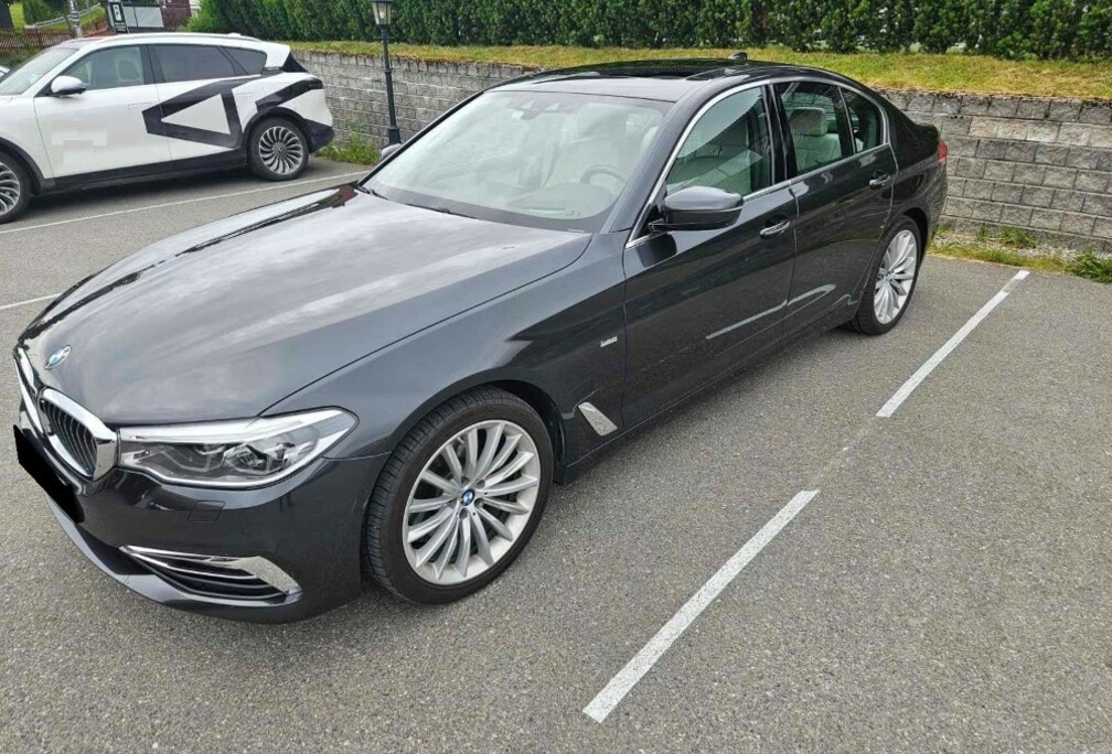 BMW SERIE 5 (F10) 520D 143 BUSINESS BVA8