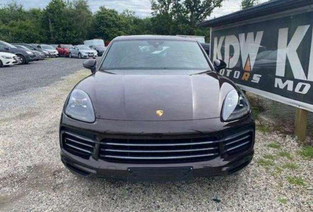 Porsche 3.0i V6 Tiptronic S