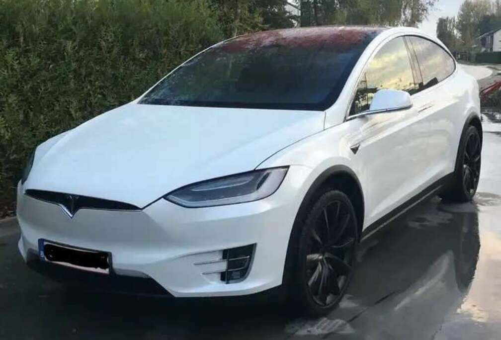 Tesla Model X 100D Allradantrieb