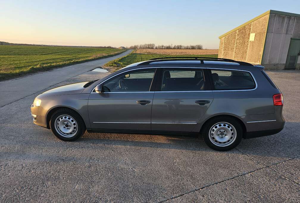 Volkswagen Avant 1.6 FSI