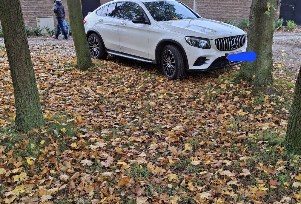 Mercedes-Benz d 4Matic 9G-TRONIC AMG Line