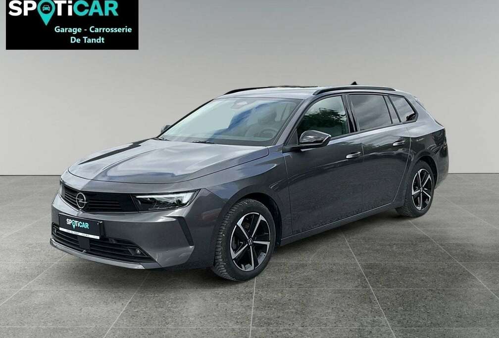 Opel Edition 1.2 Benzine 110 Pk afneembare trekhaak