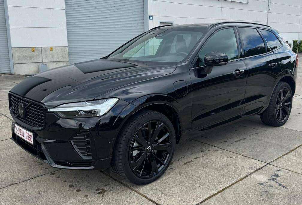 Volvo XC60 2.0 T6 PHEV AWD Ultra Black Edition (257kW)
