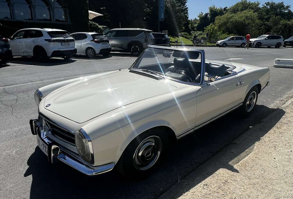 Mercedes-Benz W113.042 - Pagode