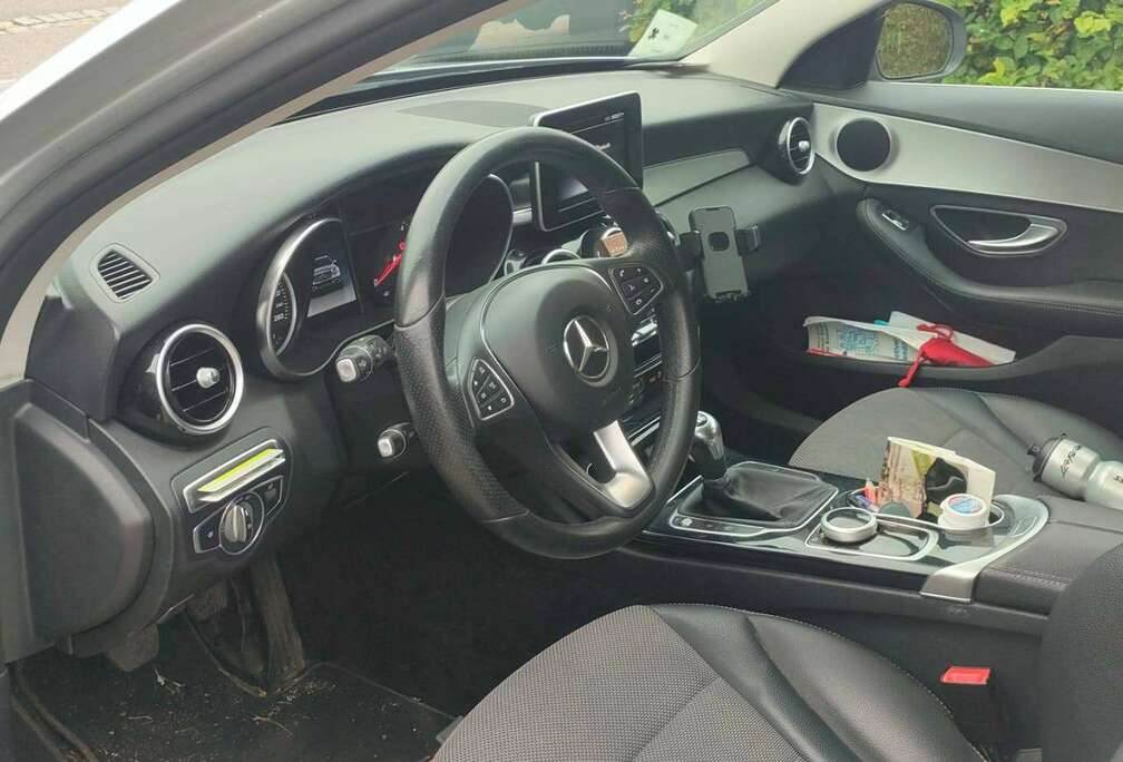 Mercedes-Benz C 180 d