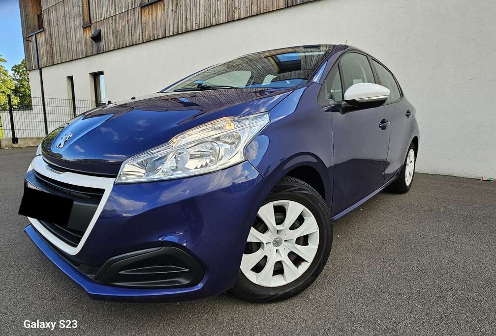 Peugeot 1.6 diesel airco état proche du neuf