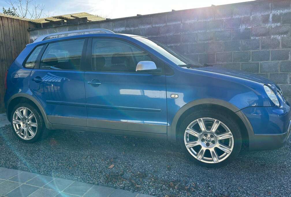 Volkswagen 1.4i Fun Airco Navigatie CarPlay BT