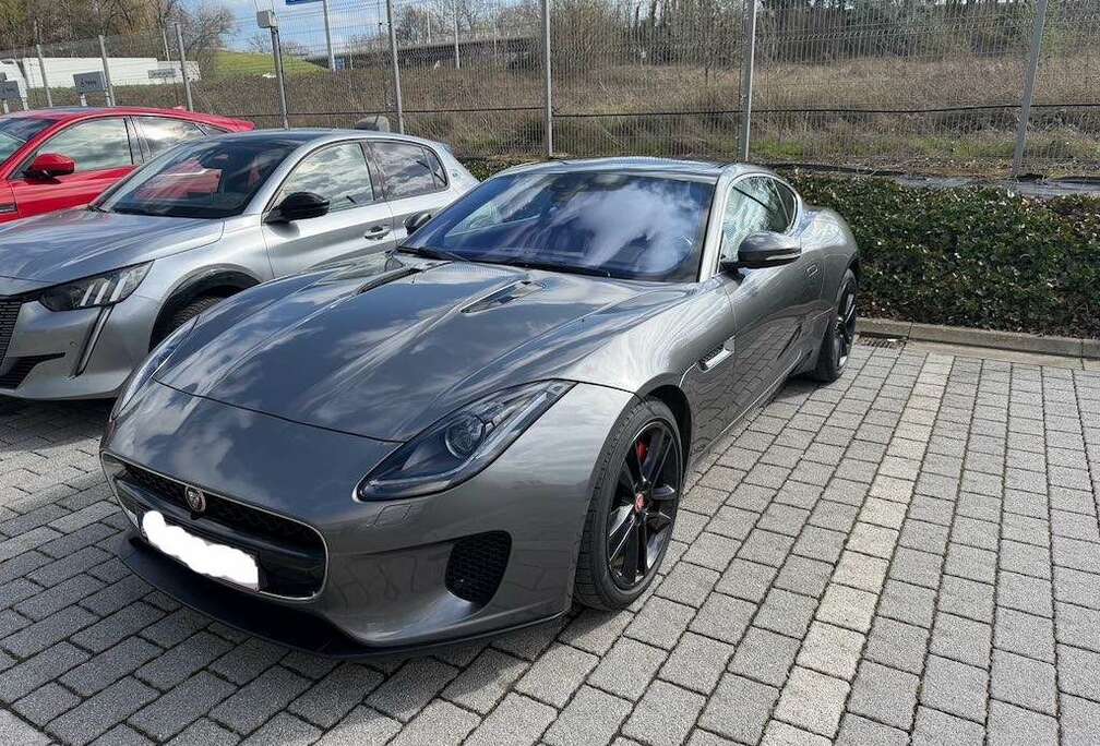 Jaguar F-Type Coupé 2.0 i4 R-Dynamic (EU6.2)