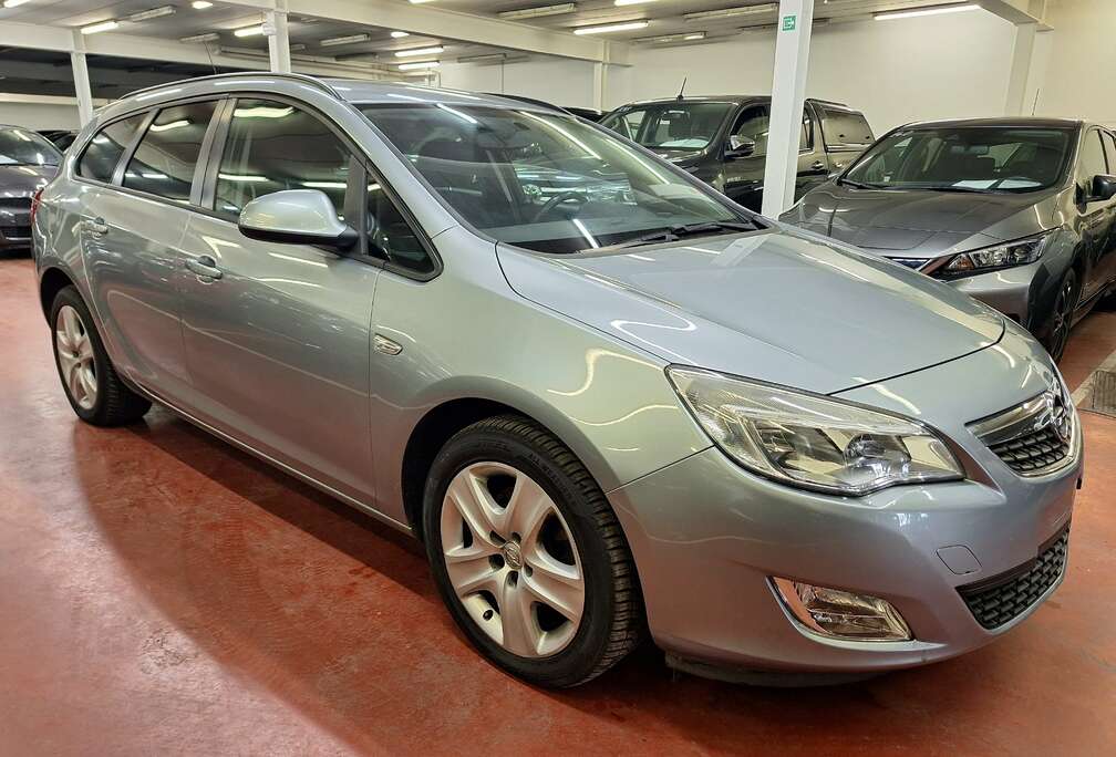 Opel Astra Sports Tourer 1.7 CDTi -  Export
