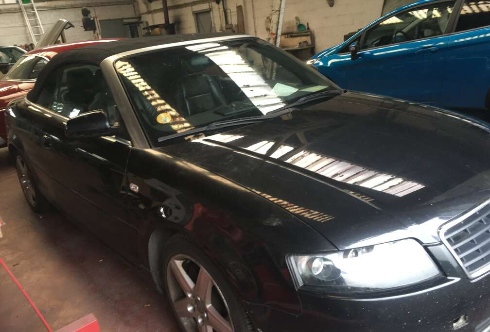 Audi A4 Cabriolet 2.5 TDI V6
