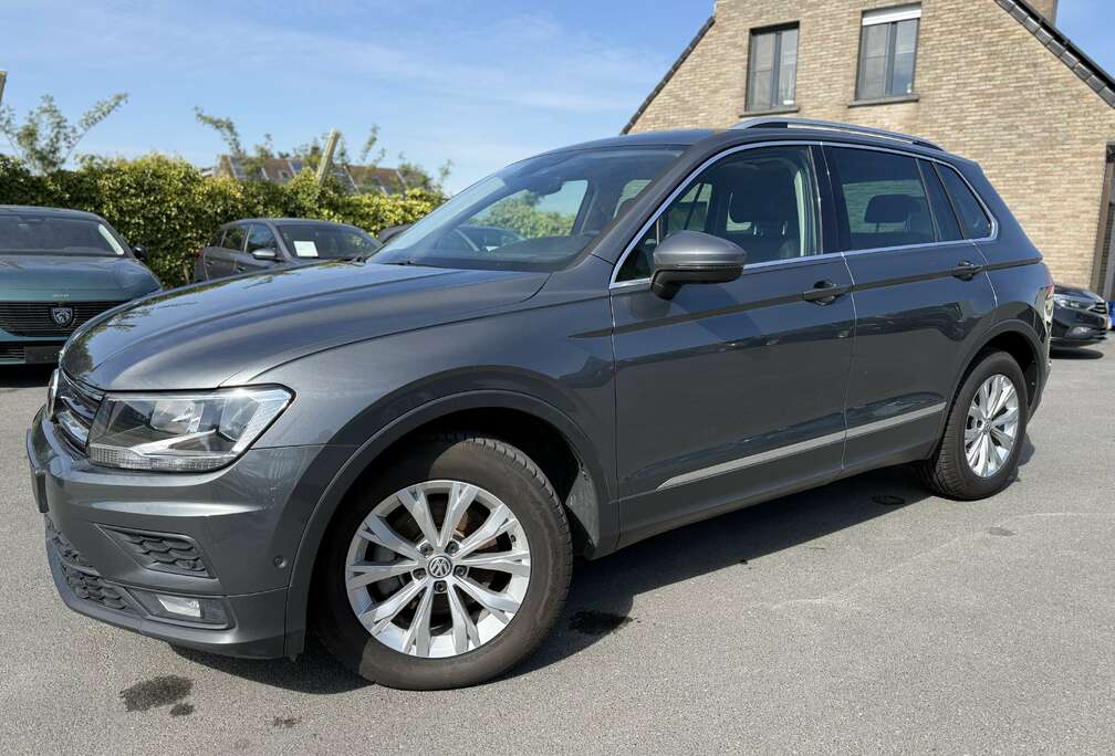 Volkswagen Tiguan 1.4 TSI / CAMERA / CARPLAY / EERSTE EIGNAAR