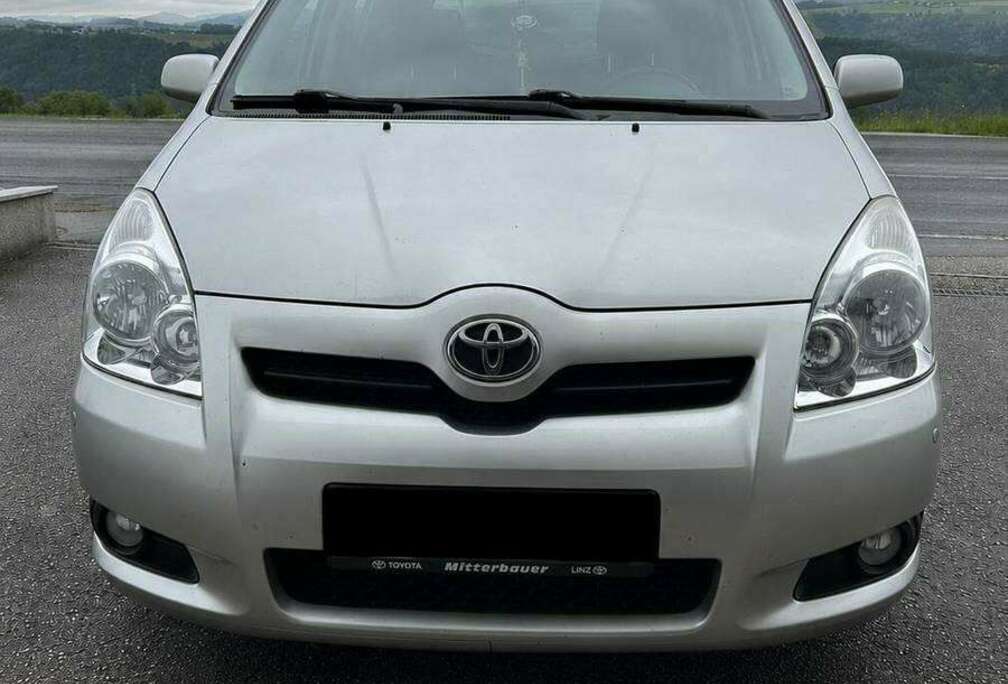 Toyota 126 D-4D 5pl Active