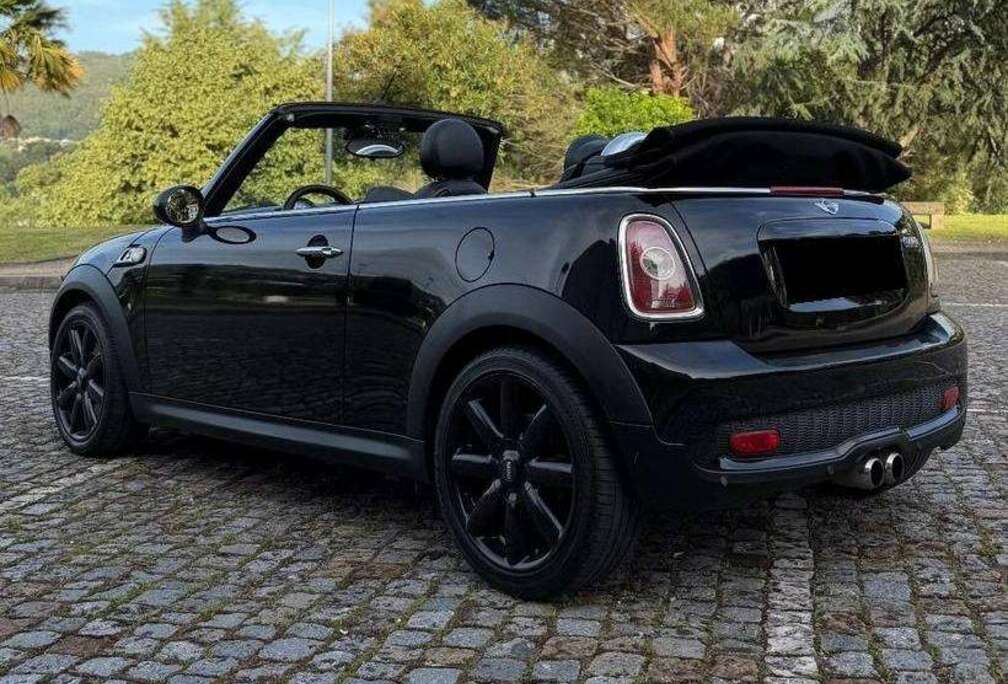 MINI Mini 1.6i 16v Cooper