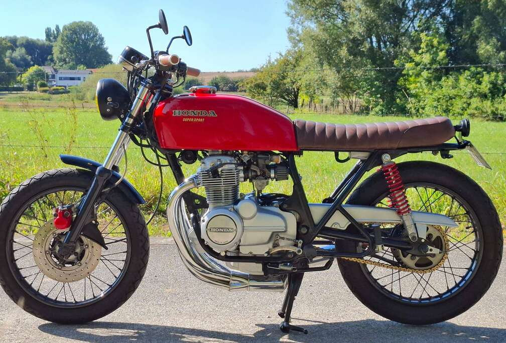 Honda CB400F FOUR