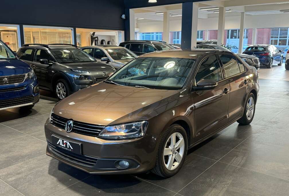 Volkswagen 1.6 CR TDi DSG * MARCHAND / EXPORT *
