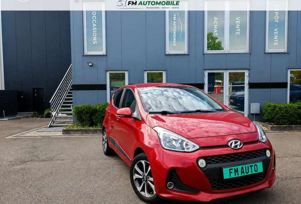 Hyundai i10 AUTO. 1.0i Sky