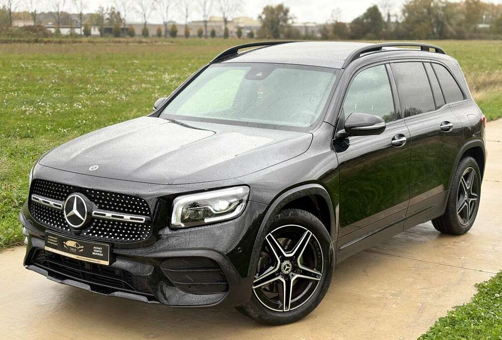 Mercedes-Benz GLB 200 AMG LINE - PANORAMA - CAMERA - CARPLAY