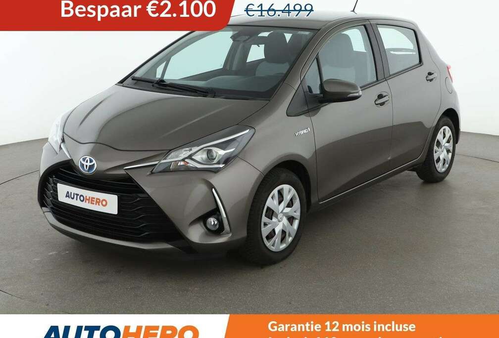 Toyota 1.5 Hybrid Cyan Edition