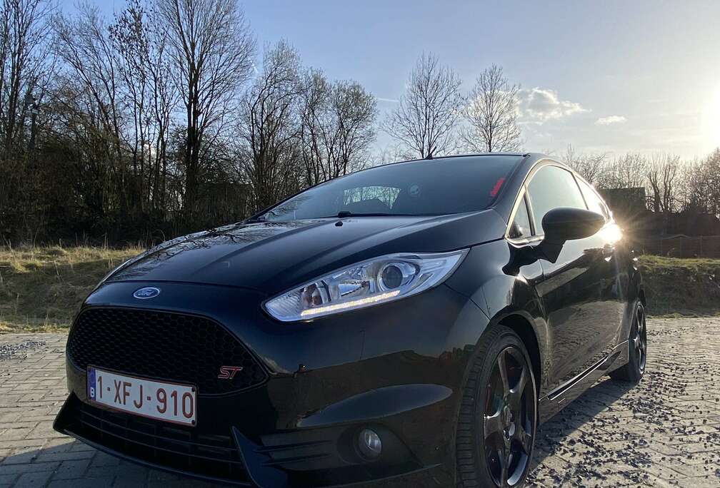 Ford ST2 1.6 EcoBoost