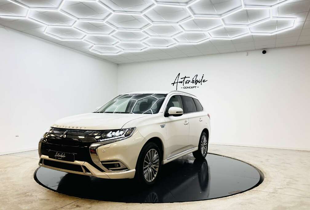 Mitsubishi 1AN GARANTIEHYBRIDECAMERA 1ER PROPRIO4WD